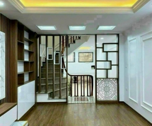 Bán Nhà Huỳnh Cung, 40m2, 5 tầng, Ôtô đỗ cửa, Chỉ Nhỉnh 4 tỷ, LH