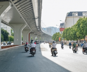 BÁN NHÀ MẶT PHỐ GẦN NGÃ TƯ SỞ - Ô TÔ ĐỖ CỬA - KINH DOANH ĐỈNH CAO -...