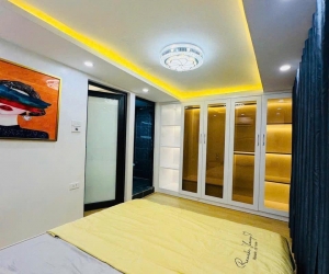 VĂN CHƯƠNG 1 -ĐỐNG ĐA-THANG MÁY-DT:30M2- 5,5 TẦNG -MẶT TIỀN 4,5M