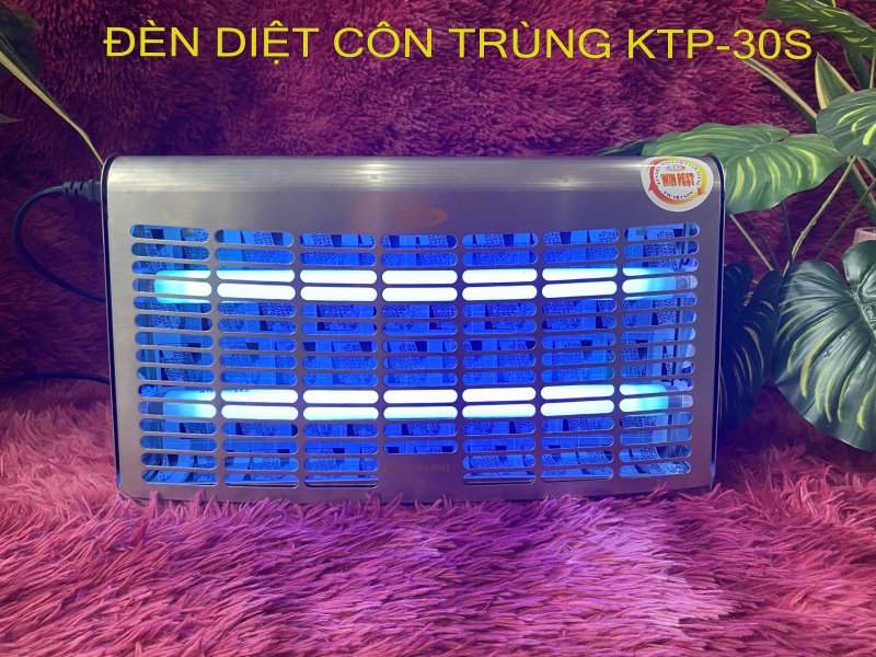 Đèn diệt côn trùng sử dụng tấm keo dính côn trùng KTP-30S