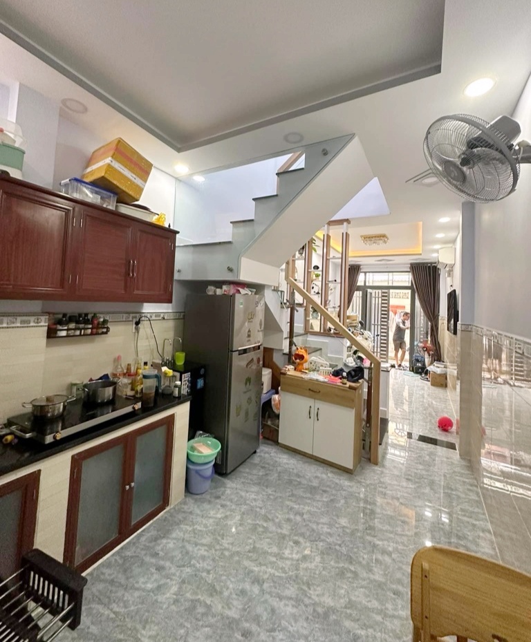 Nhà Đẹp DTSD 72M2 Phan Huy Ích Tân Bình 4Tỷ Nhỏ Lẻ