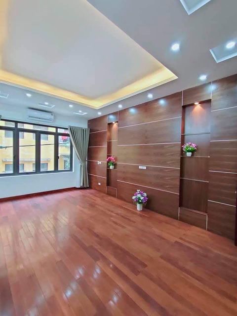 Bán nhà phố Phan Kế Bính - Ba Đình, 45m2, 5 tầng, vị trí cực đẹp,