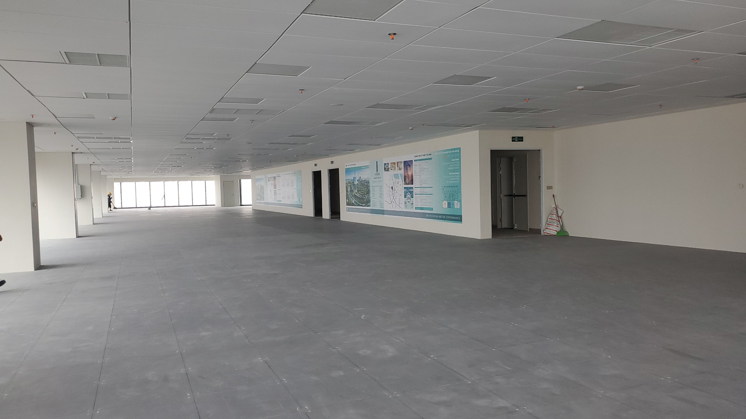 Cho thuê văn phòng 1000m2 làm logistics, tài chính tòa Hapro, Cát