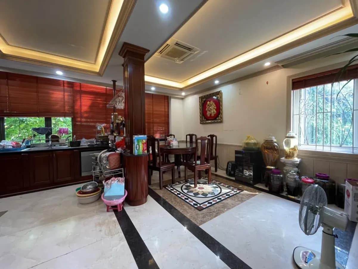 Liền Kề siêu Vip Phố Nguyễn Trãi, Hàng Xóm Royal City, 88m x 5T x