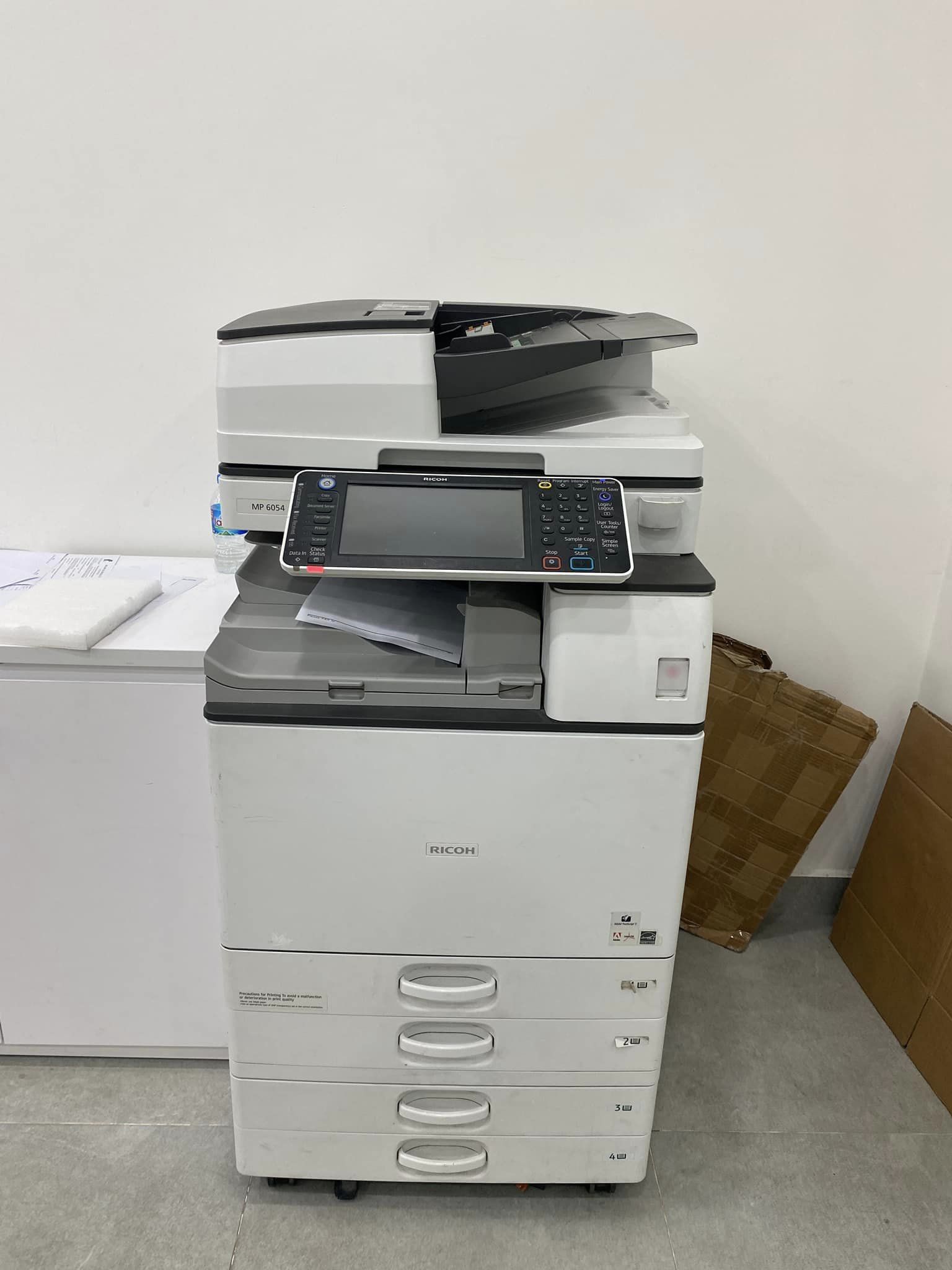 Máy photocopy ricoh mp 5054 photo trắng đen