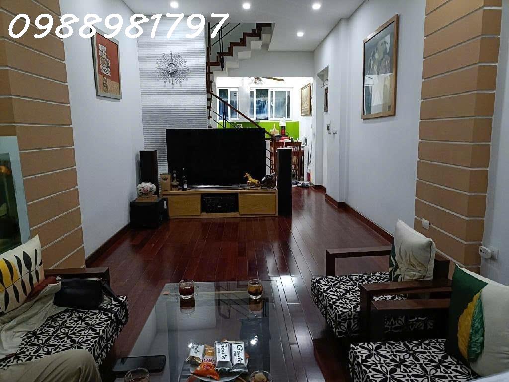 Bán nhà 4 tầng 6PN, 58m2, ngõ Nguyễn Khoái, Thanh Trì, 8.5 tỷ, sổ đỏ