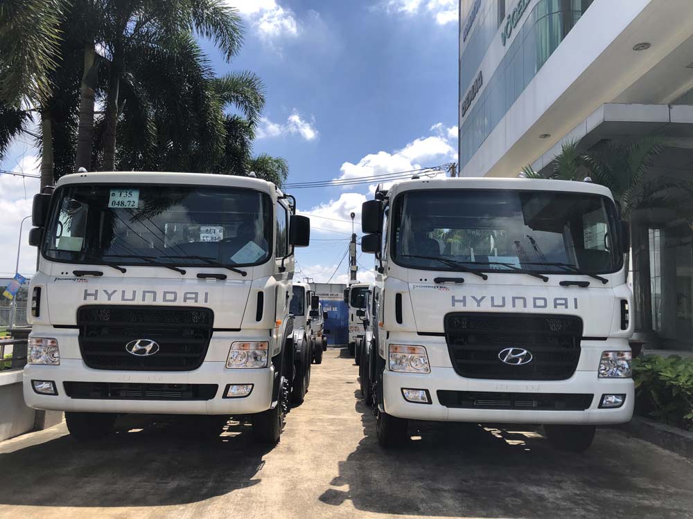 Chuyên thu mua - mua bán các sản phẩm xe đầu kéo HYUNDAI cũ