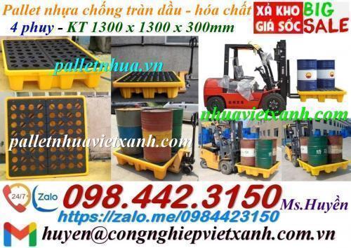 Pallet nhựa chống tràn 4 phuy xả hàng giá sốc