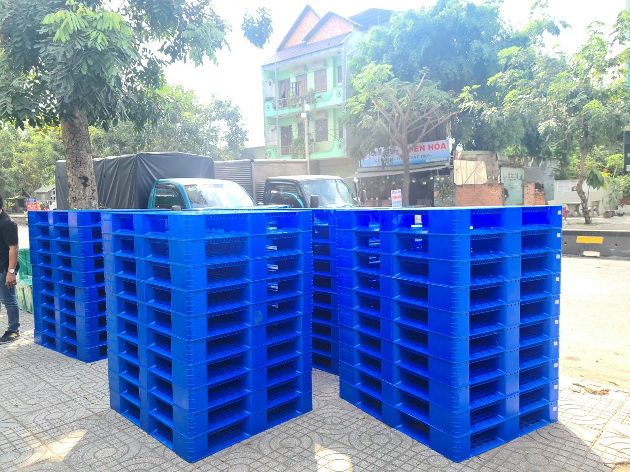 Chuyên cung cấp các loại pallet nhựa