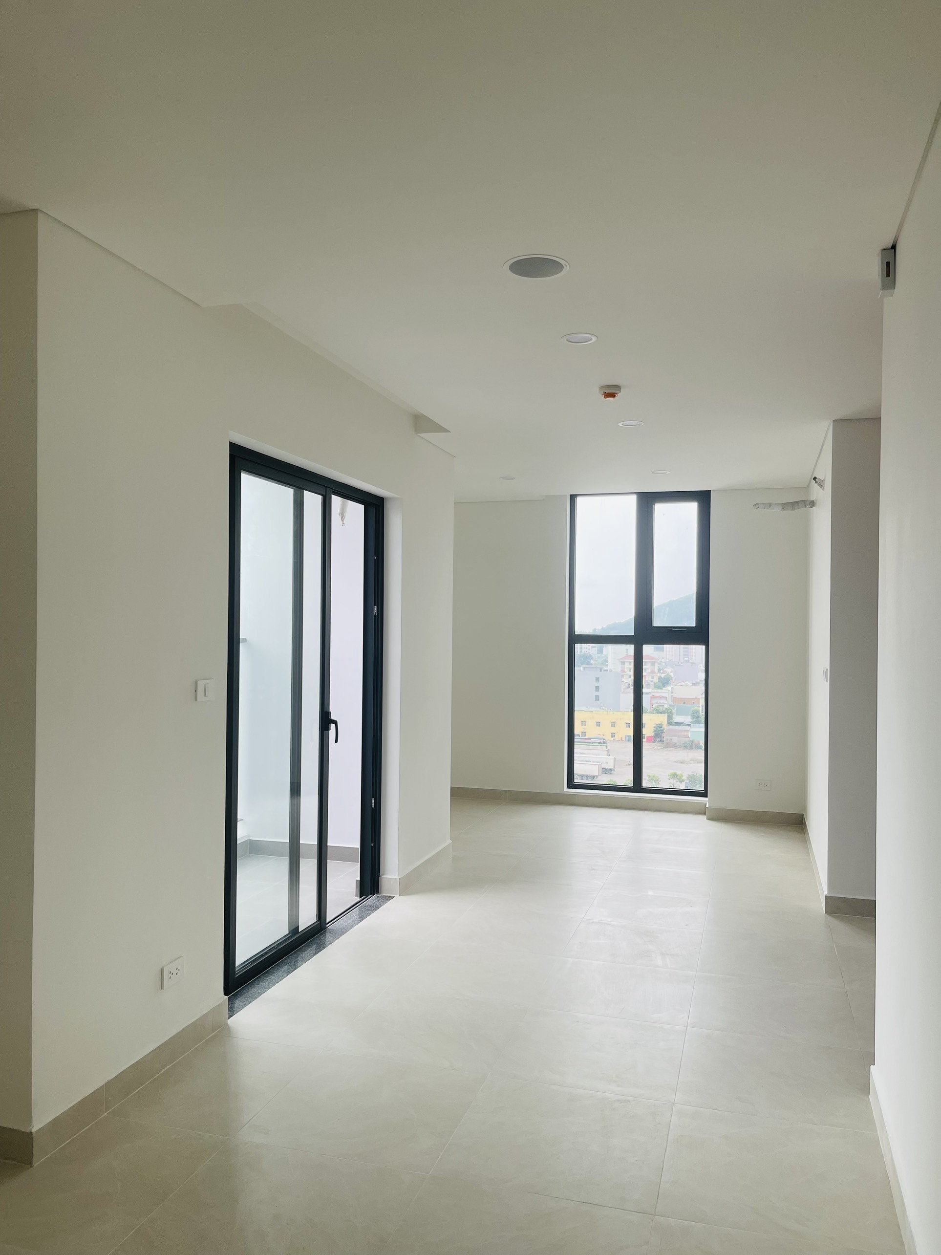 Bán lỗ 2 căn hộ 2PN, 2WC The Calla (Calla Apartment) - 1,35tỷ (gốc