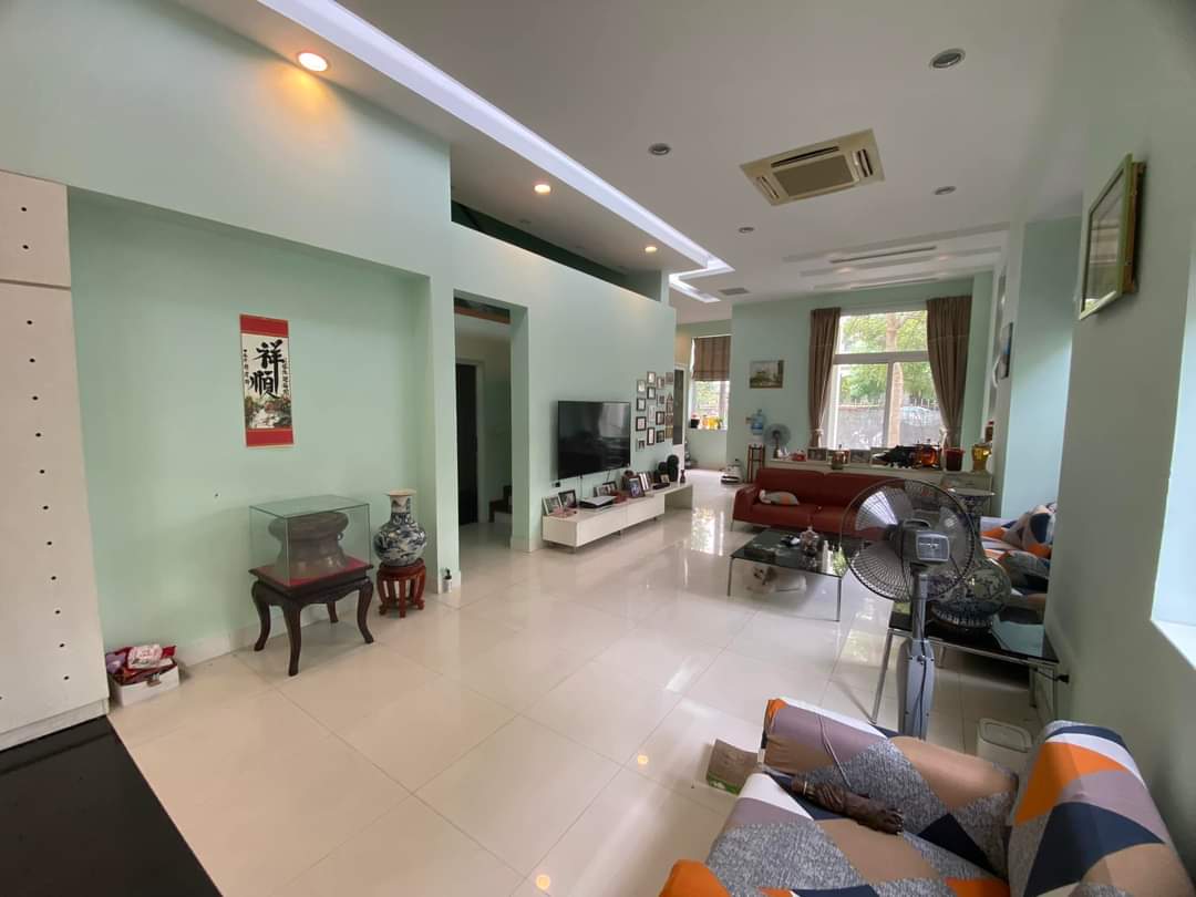 Nhà Đẹp Quận Hai Bà Trưng, Phố Trương Định, 95m x 5T. Giá hơn 28 tỷ