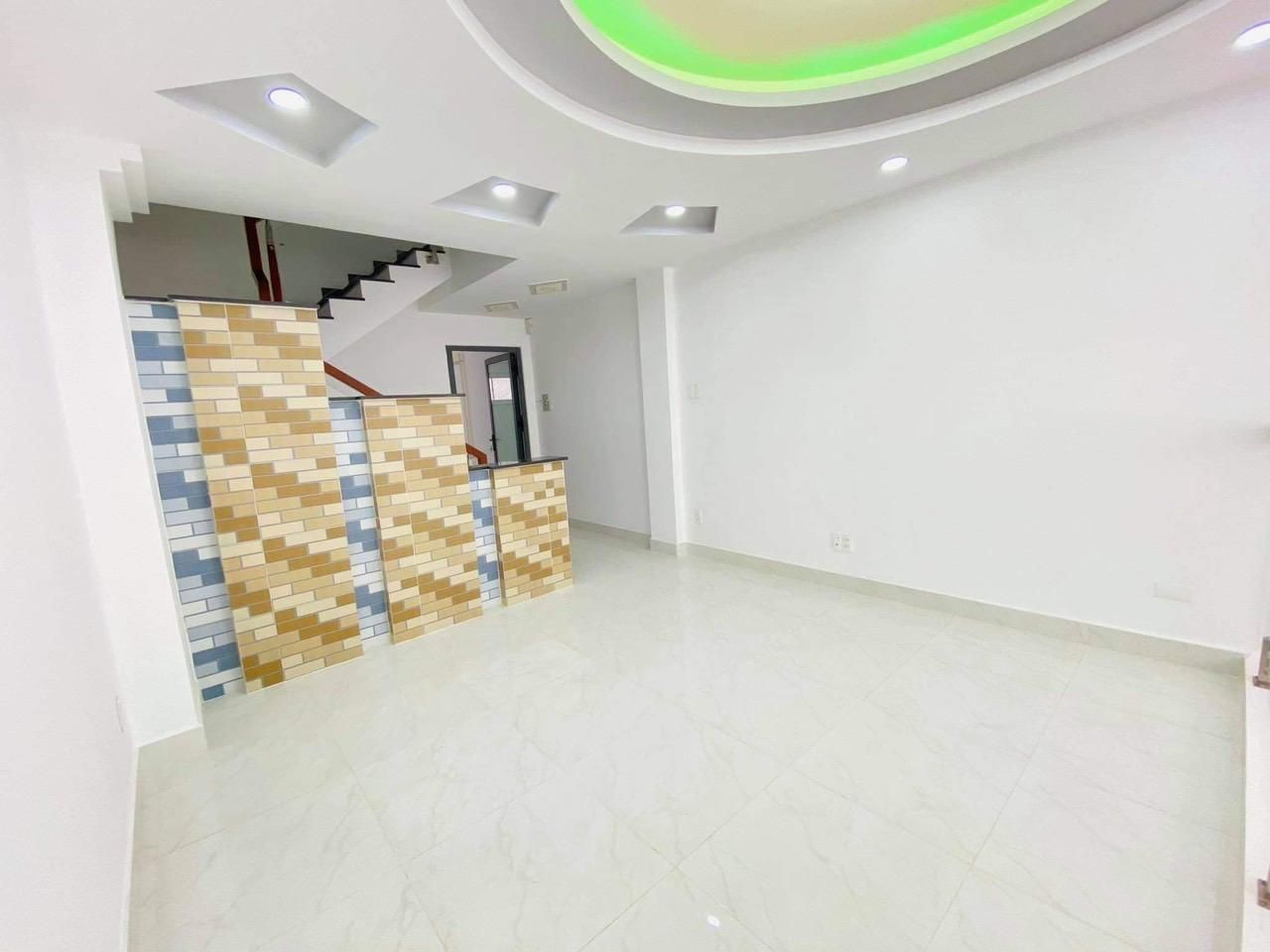 Bán nhà Bình Thạnh, 60m2,5 tầng, khu phân lô 6m, Giảm 500tr.