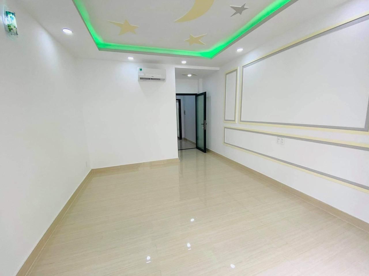 Bán nhà Bình Thạnh, 60m2,5 tầng, khu phân lô 6m, Giảm 500tr.