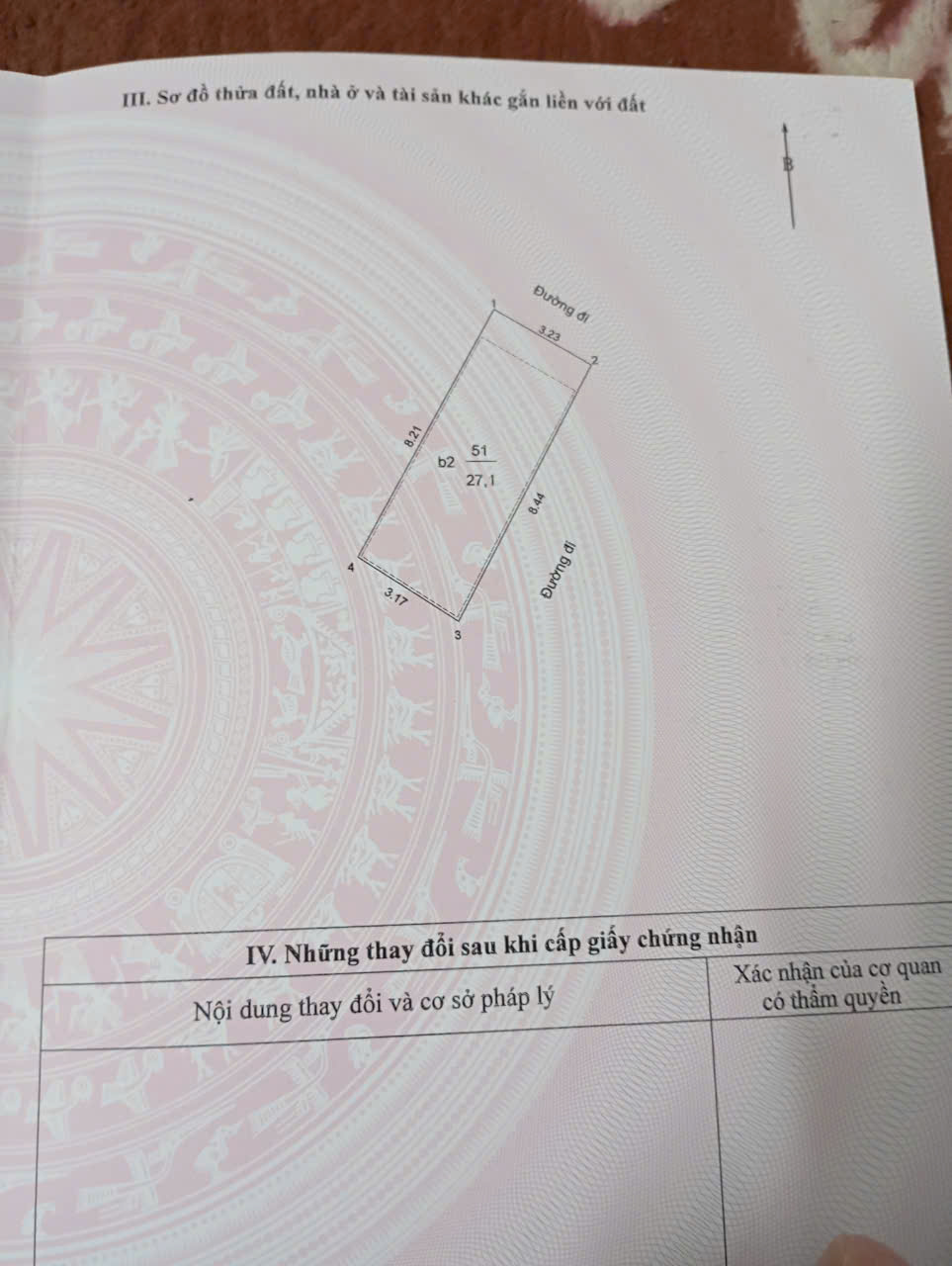 Bán nhà phố Chùa Bộc, 27m2 x 4 tầng, lô góc, ô tô , kinh doanh,