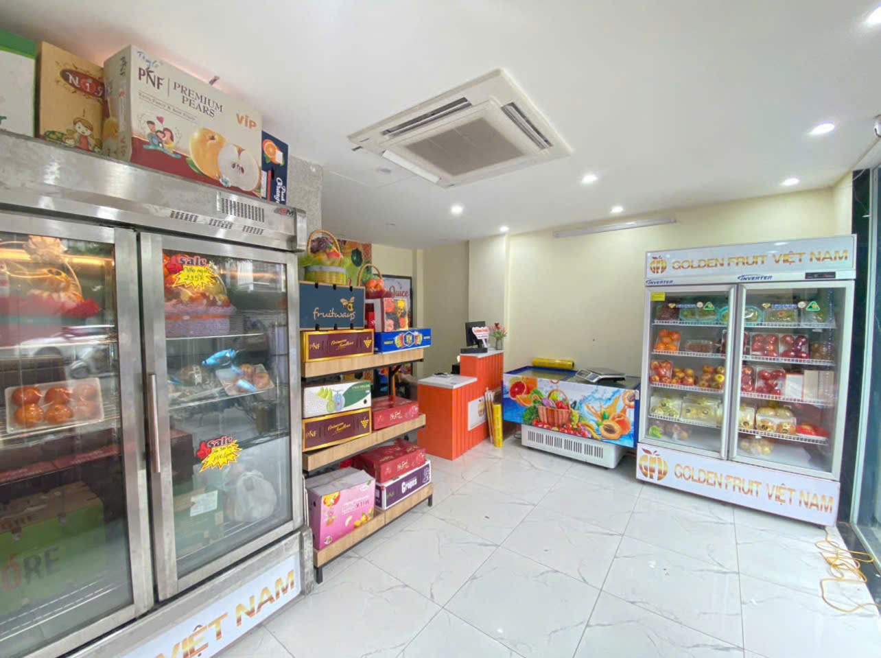 Sang nhượng Shop  trái cây nhập khẩu 144 Minh Khai - Hai Bà Trưng