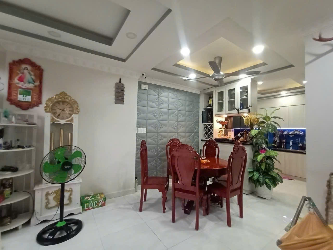 Bán nhà mặt phố Linh Xuân, Thủ Đức, 156m², 11.5 tỷ, sổ hồng